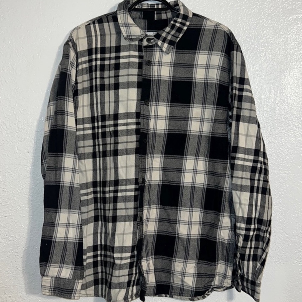 MENS BUTTON DOWN SHIRT